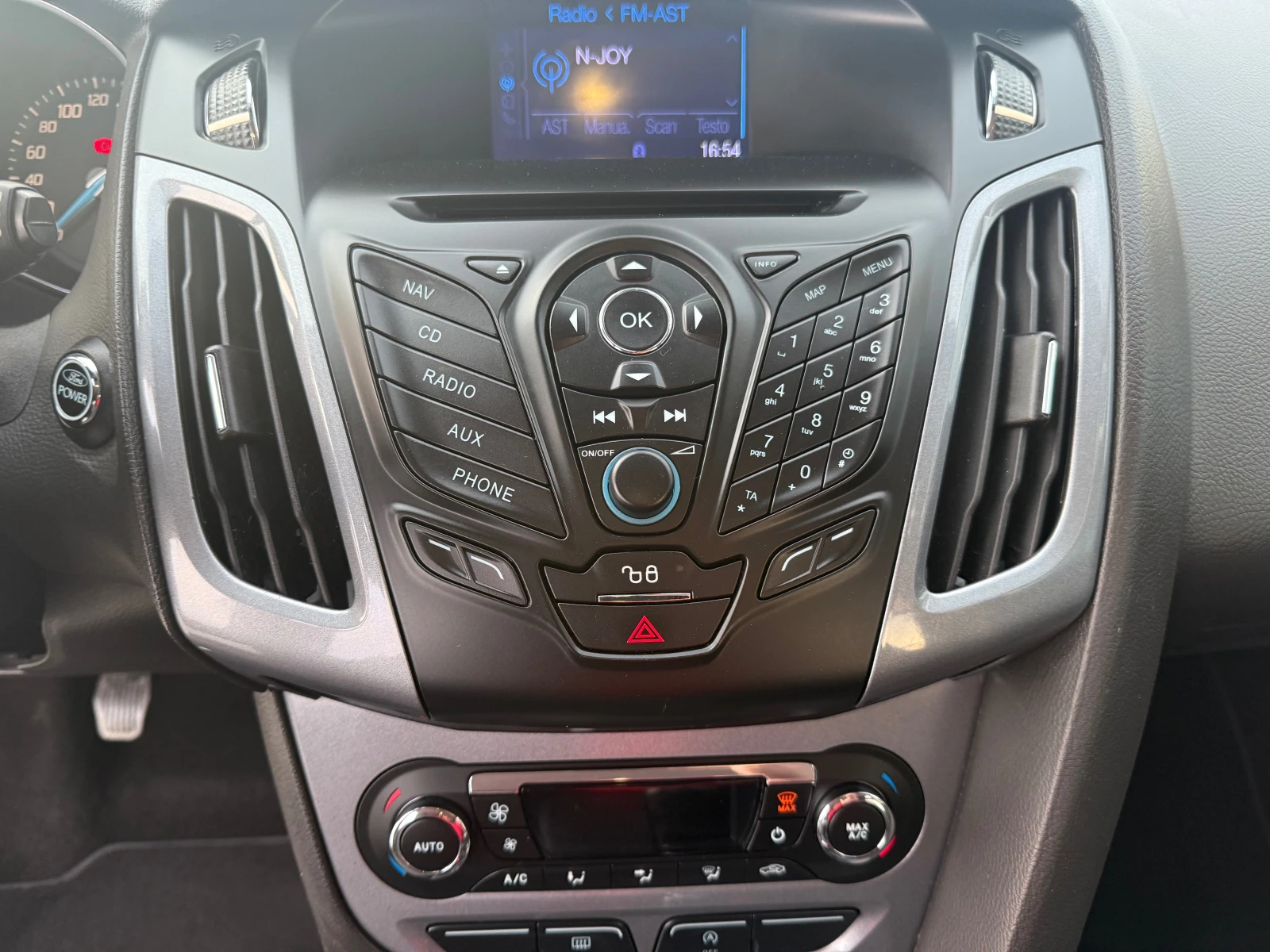 Ford Focus 1.6TDCI Titanium  | Mobile.bg � ����������� 14