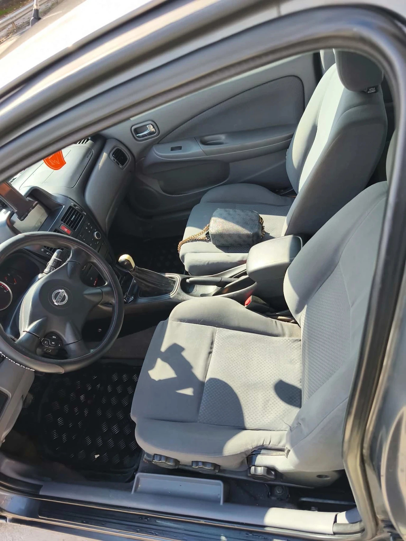 Nissan Almera | Mobile.bg � ����������� 8