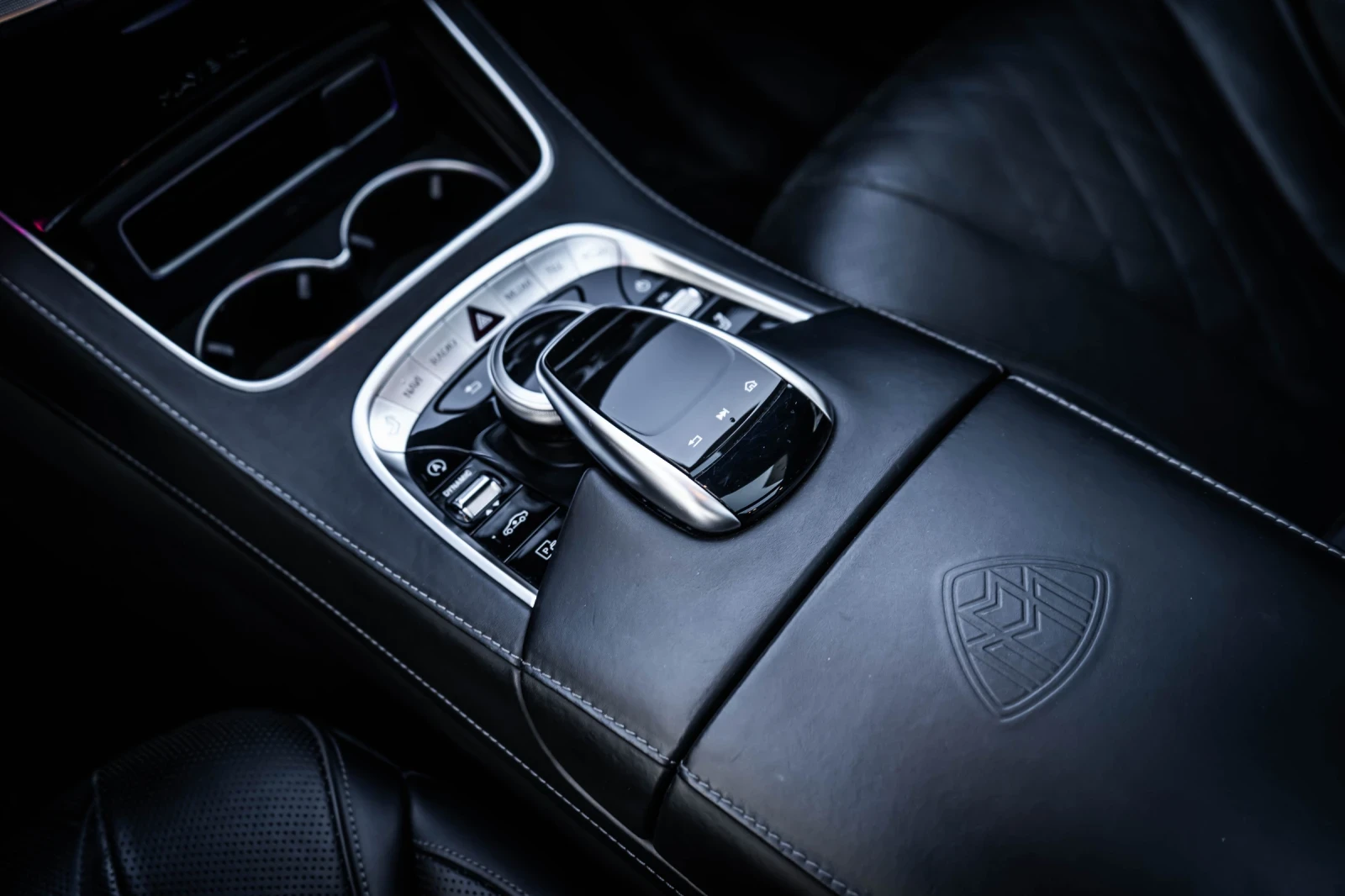 Mercedes-Benz S 560 MAYBACH S560 4MATIC, снимка 6 - Автомобили и джипове - 54416496