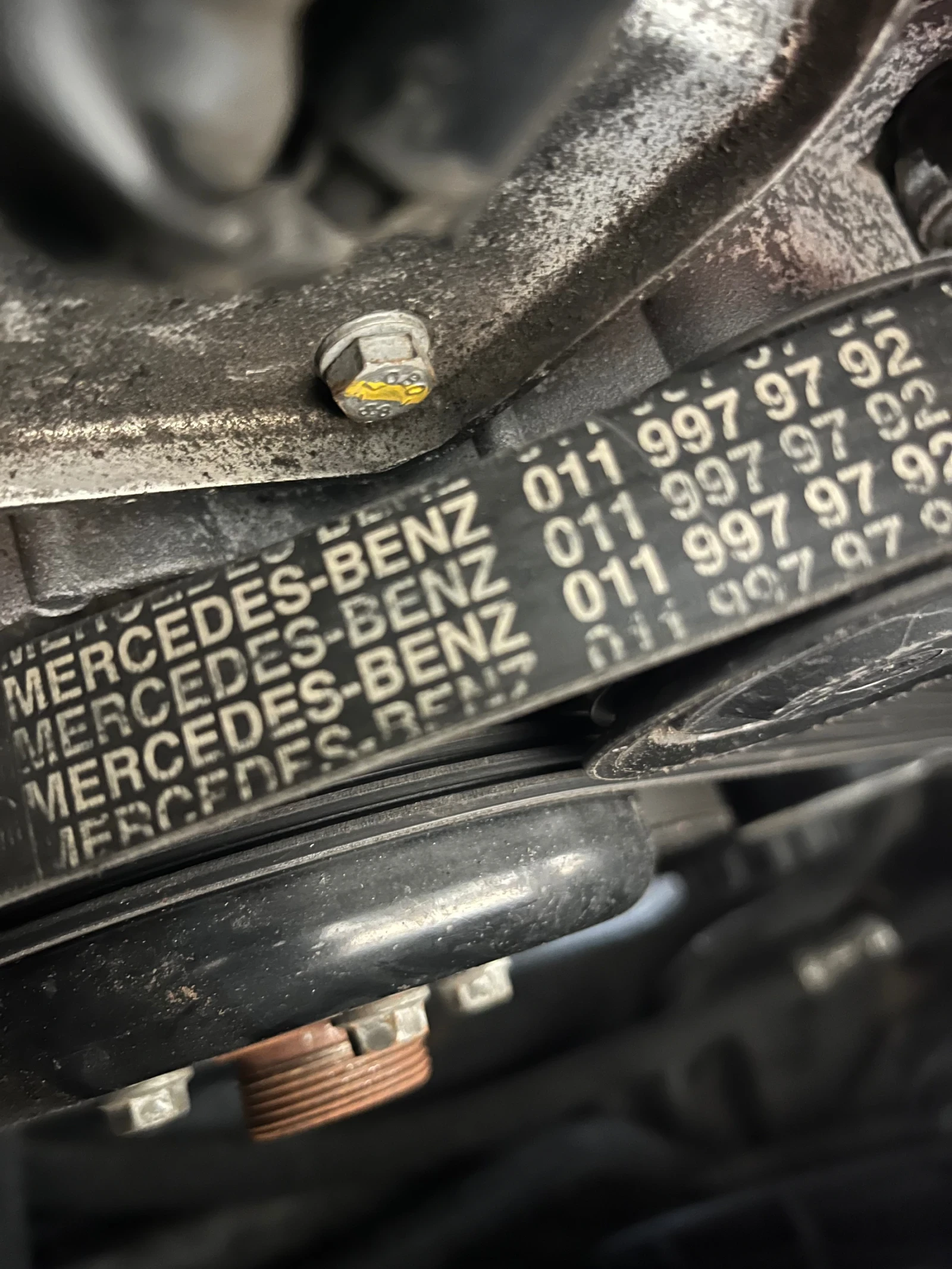 Mercedes-Benz E 320, снимка 14 - Автомобили и джипове - 54895768