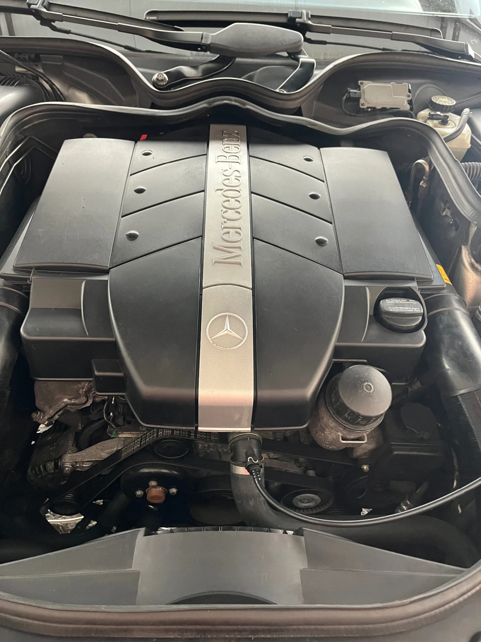 Mercedes-Benz E 320, снимка 11 - Автомобили и джипове - 54895768