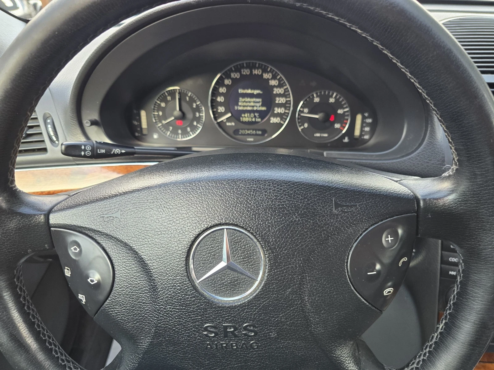 Mercedes-Benz E 200 ELEGANCE SOLAR, снимка 10 - Автомобили и джипове - 55107856