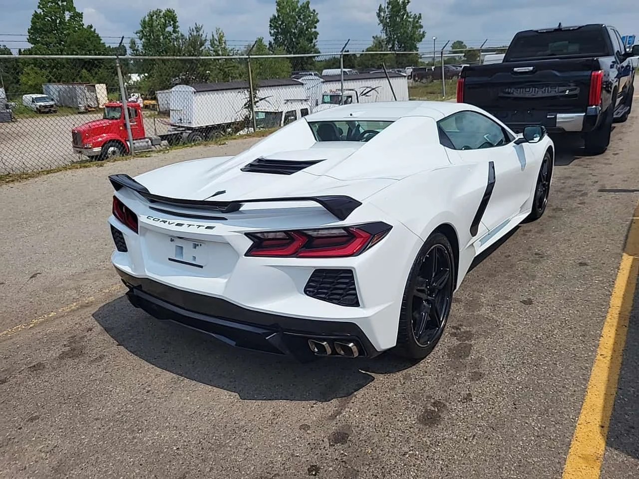 Chevrolet Corvette * 2dr Stingray Conv 3lt * CARFAX * ОПЦИЯ ЗА ФИНАНС, снимка 2 - Автомобили и джипове - 55510858