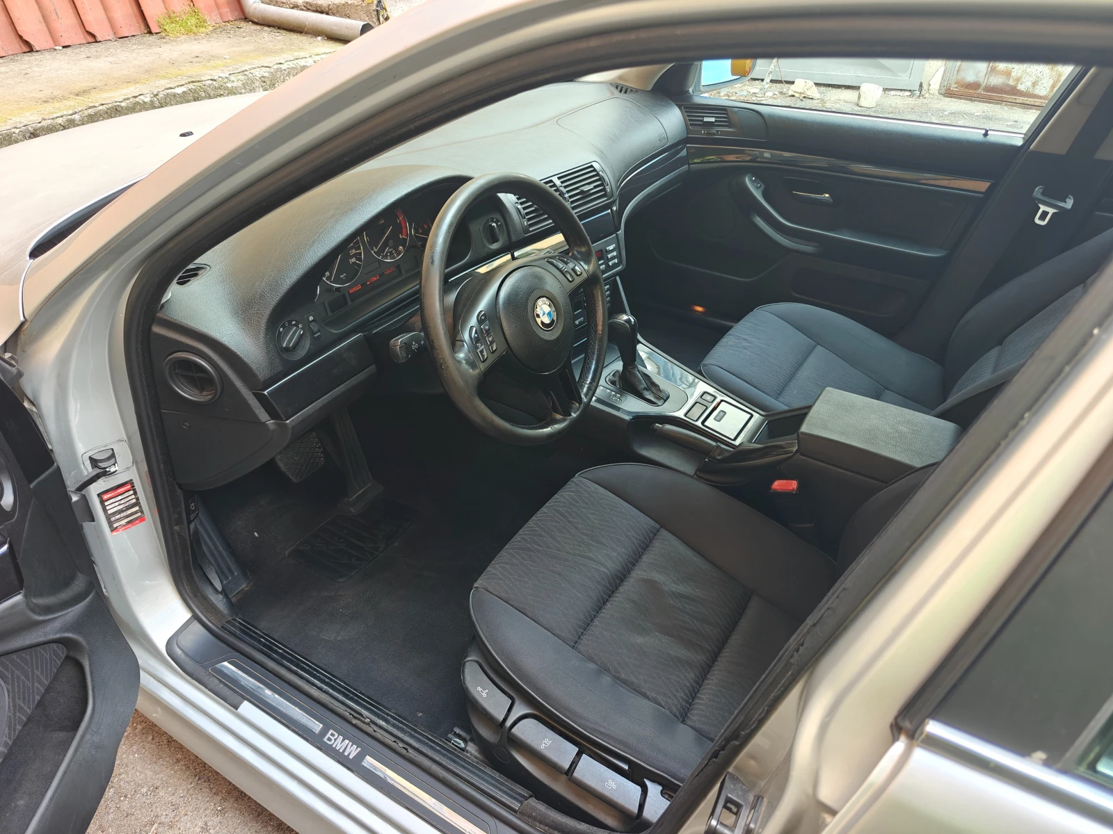BMW 525 525d, снимка 10 - Автомобили и джипове - 55679082