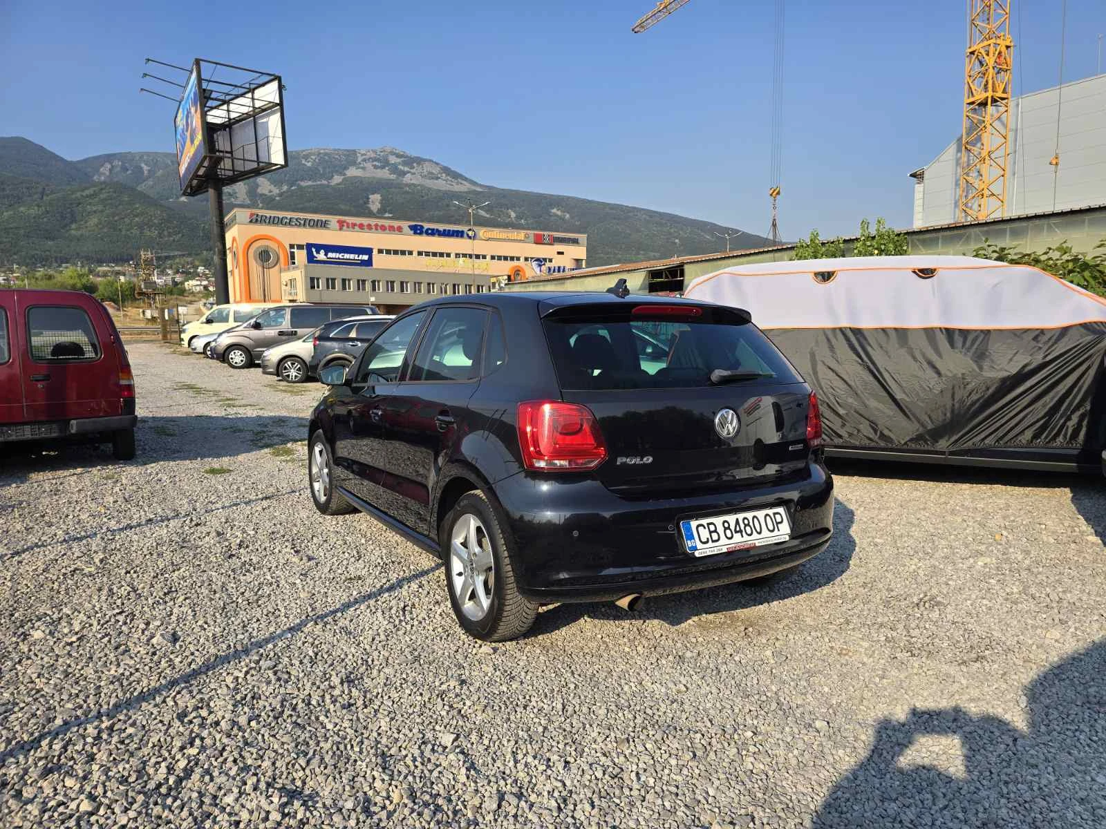 VW Polo 1.6i Bi-FUEL КЛИМАТРОНИК, снимка 2 - Автомобили и джипове - 55698498