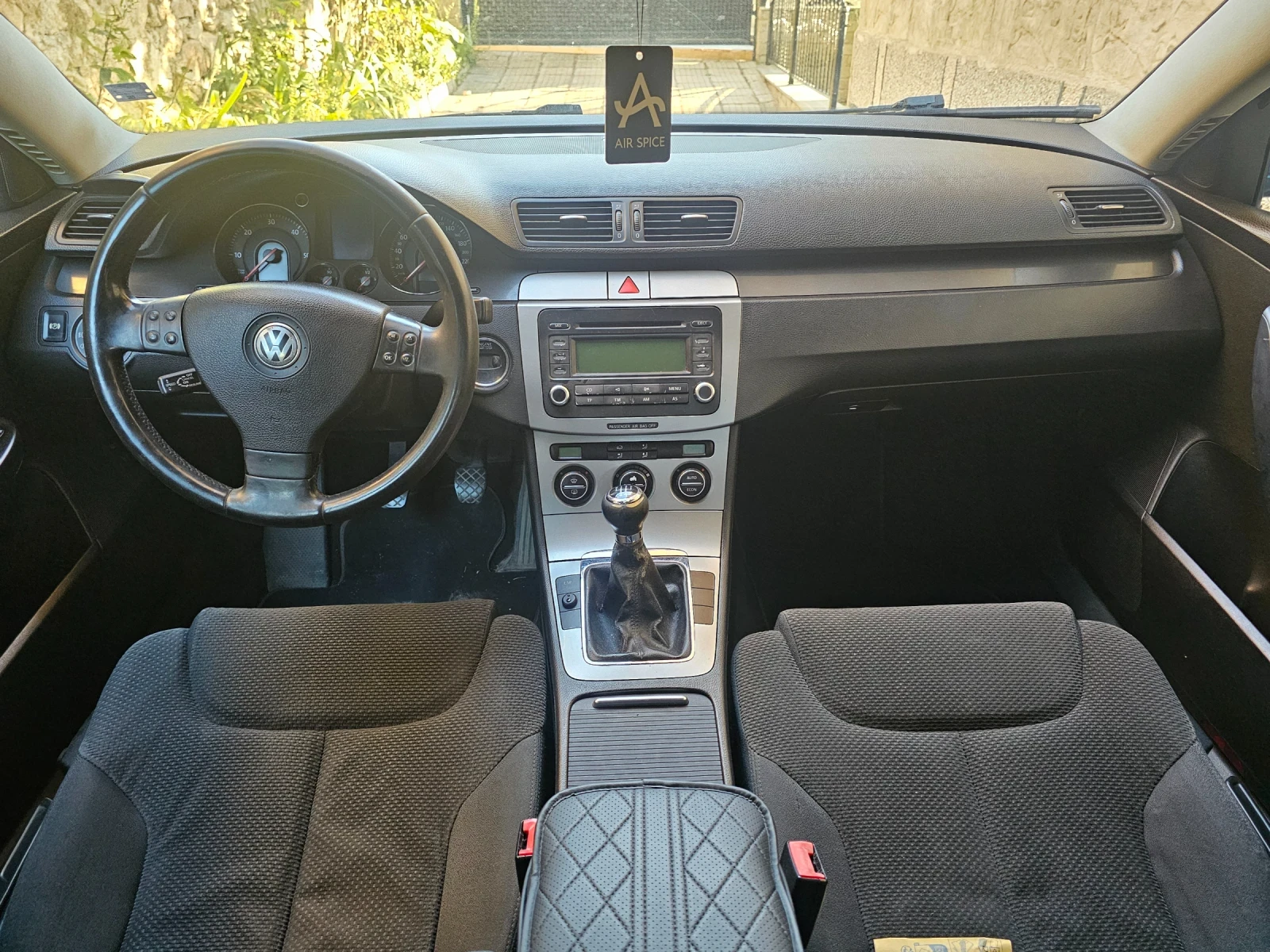 VW Passat, снимка 11 - Автомобили и джипове - 55770570