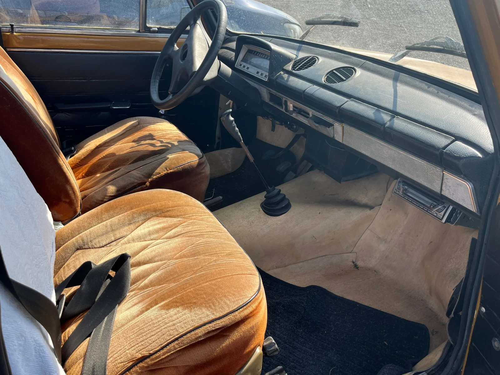 Lada 2101 1.6i, снимка 10 - Автомобили и джипове - 55785931