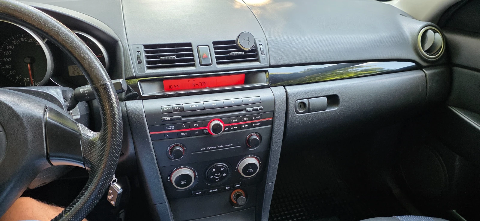 Mazda 3, снимка 7 - Автомобили и джипове - 55879487