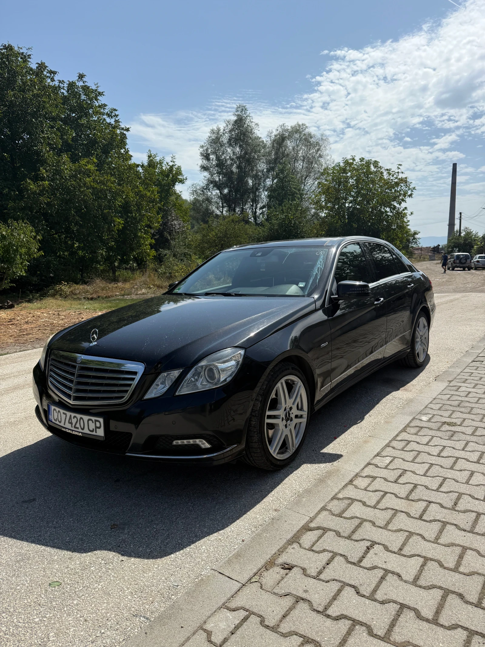 Mercedes-Benz E 350, снимка 2 - Автомобили и джипове - 55931296