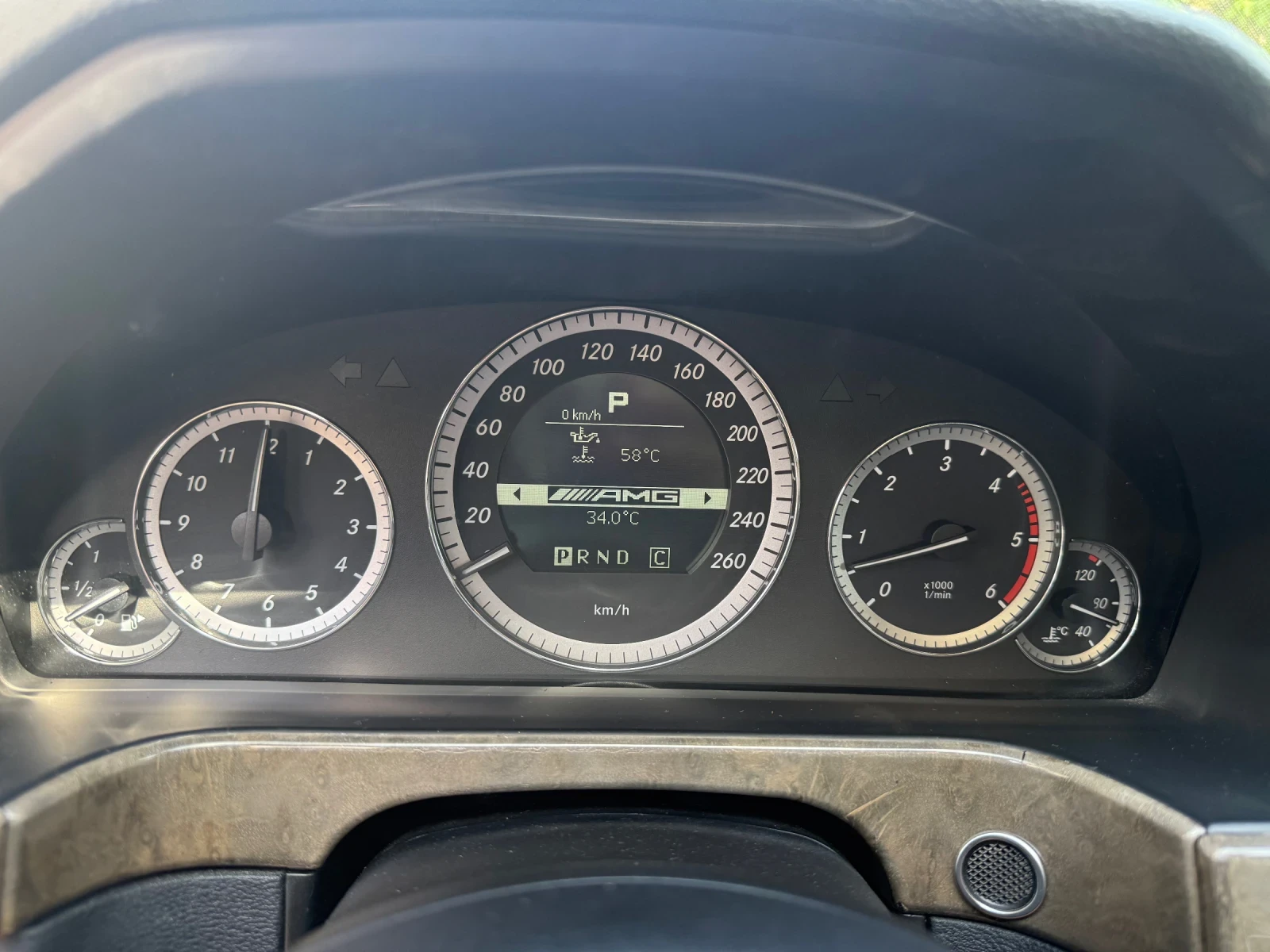 Mercedes-Benz E 350, снимка 4 - Автомобили и джипове - 55931296