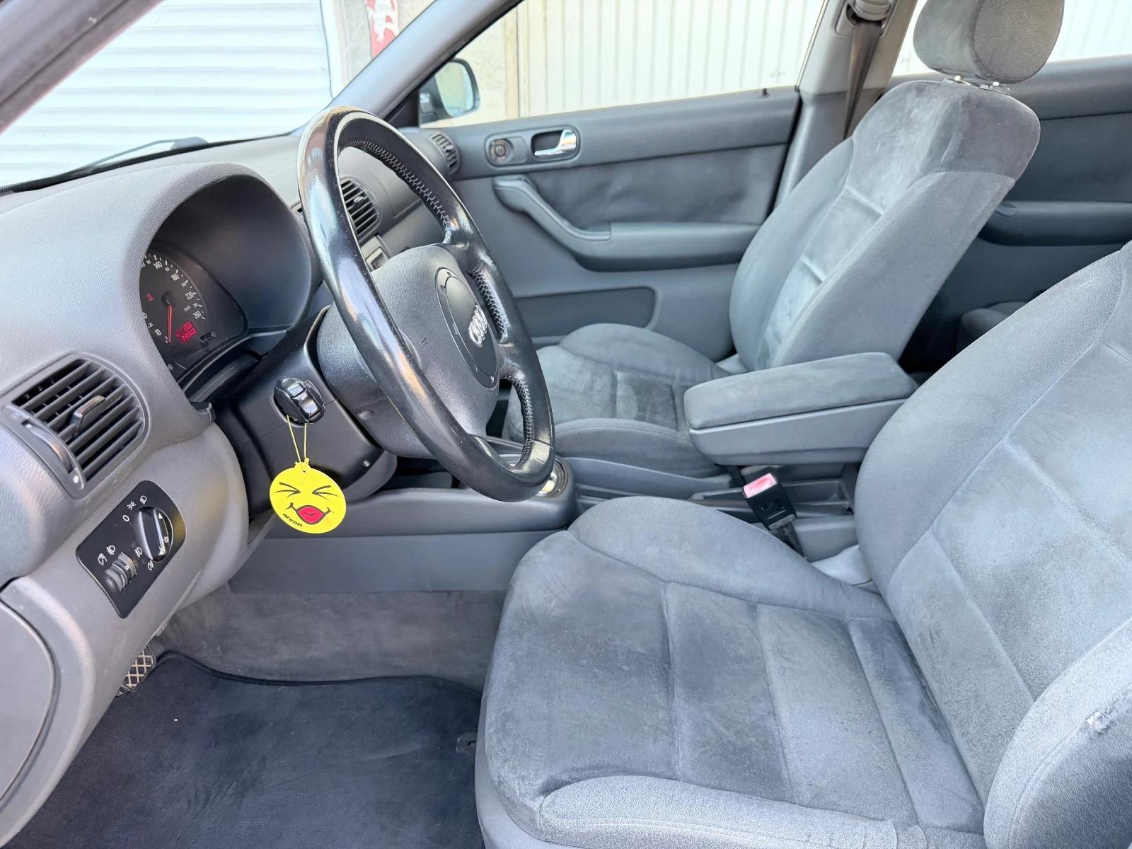Audi A3 1, 9 ТДИ Автоматик, снимка 6 - Автомобили и джипове - 55947984