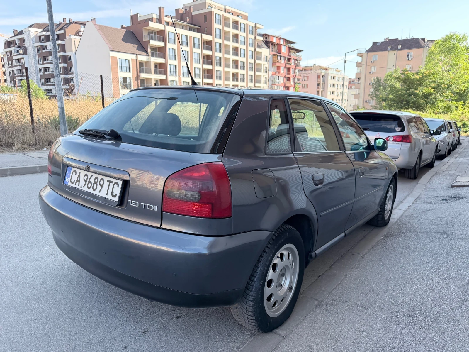 Audi A3 1, 9 ТДИ Автоматик, снимка 3 - Автомобили и джипове - 55947984