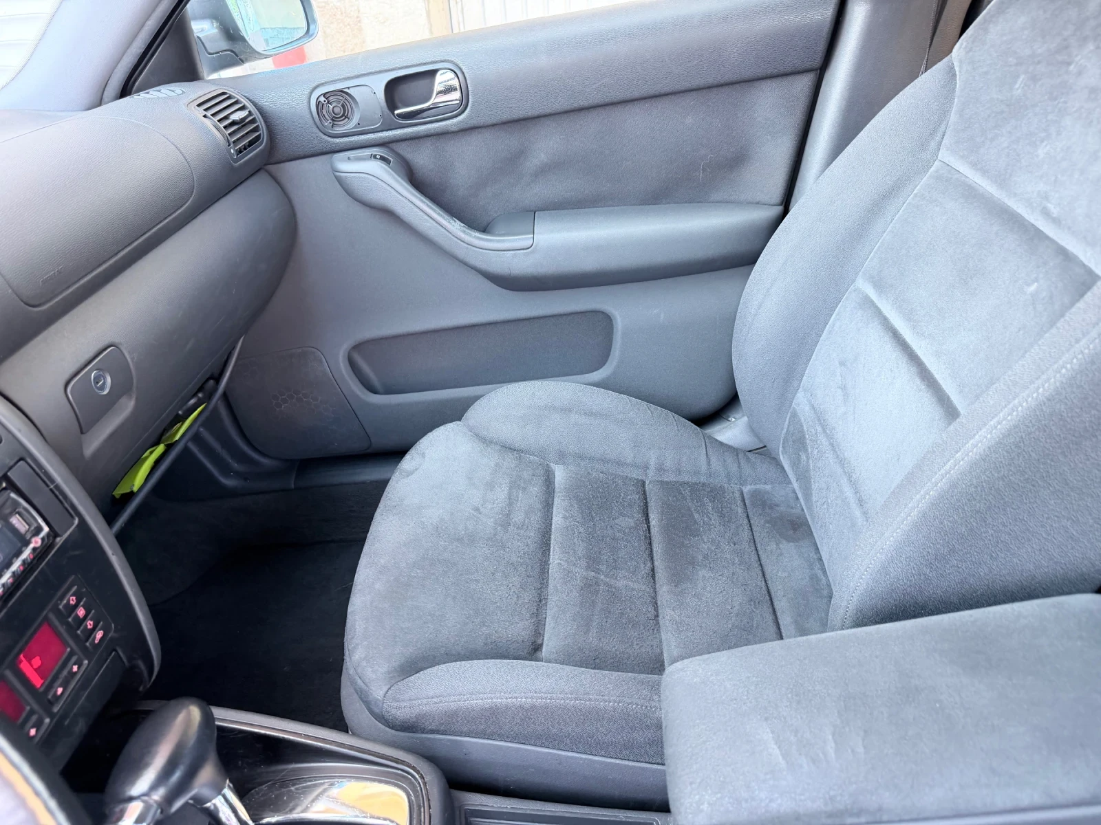 Audi A3 1, 9 ТДИ Автоматик, снимка 7 - Автомобили и джипове - 55947984