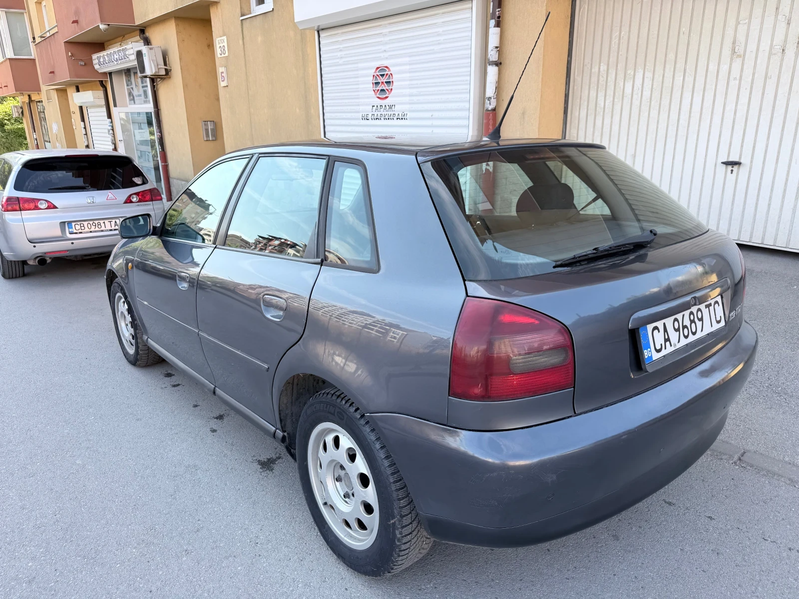Audi A3 1, 9 ТДИ Автоматик, снимка 4 - Автомобили и джипове - 55947984