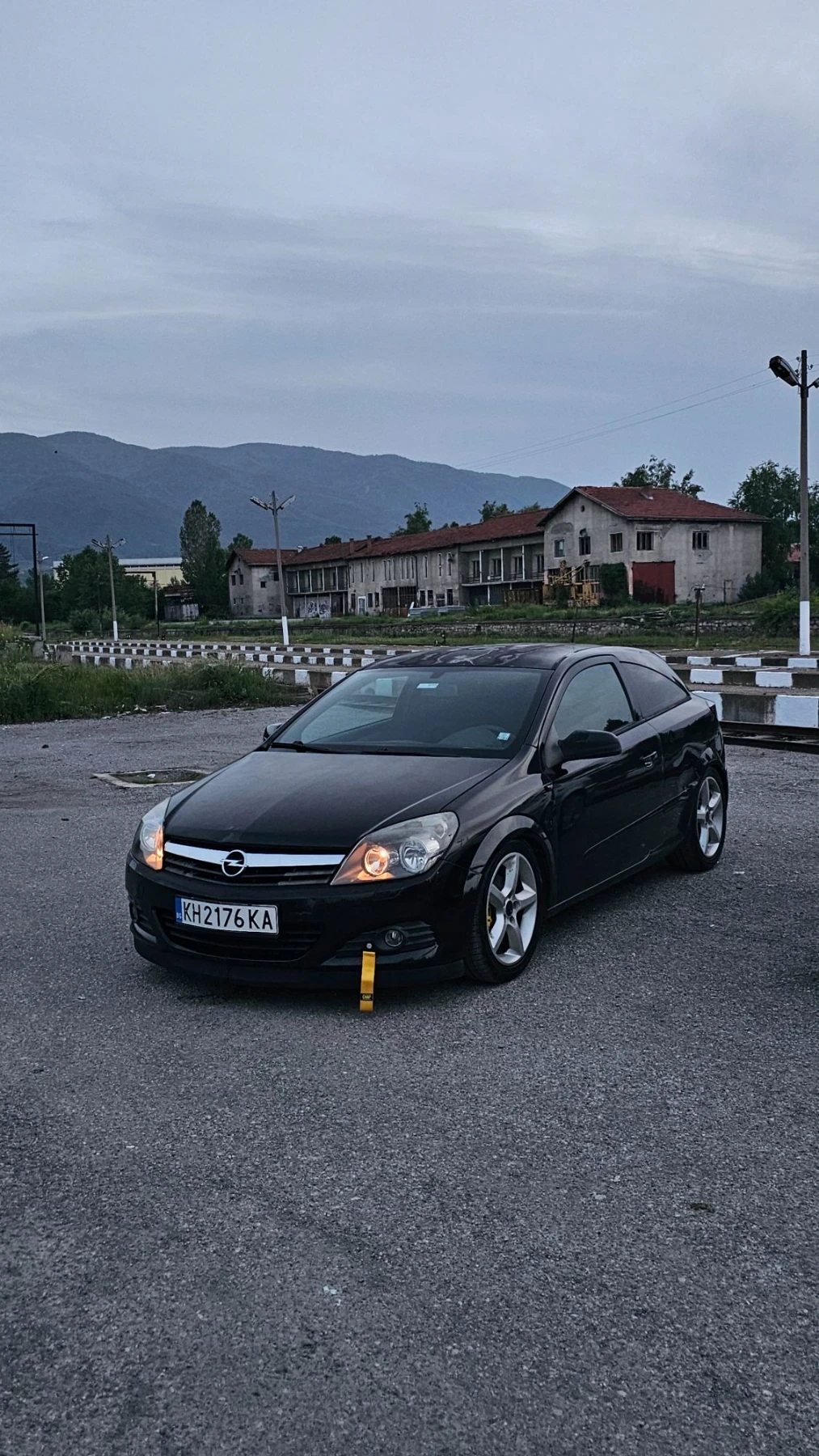 Opel Astra Opel Astra H GTC, снимка 9 - Автомобили и джипове - 55968689