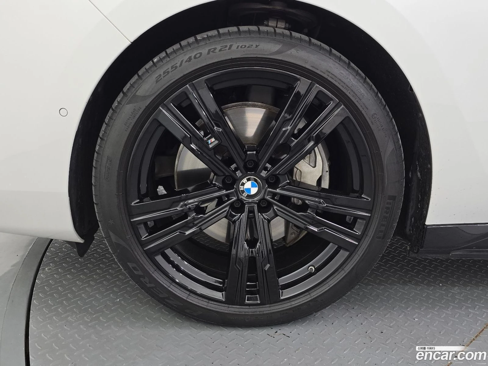BMW i7 xDrive 60 M sport* �������� ������ ������� | Mobile.bg � ����������� 5