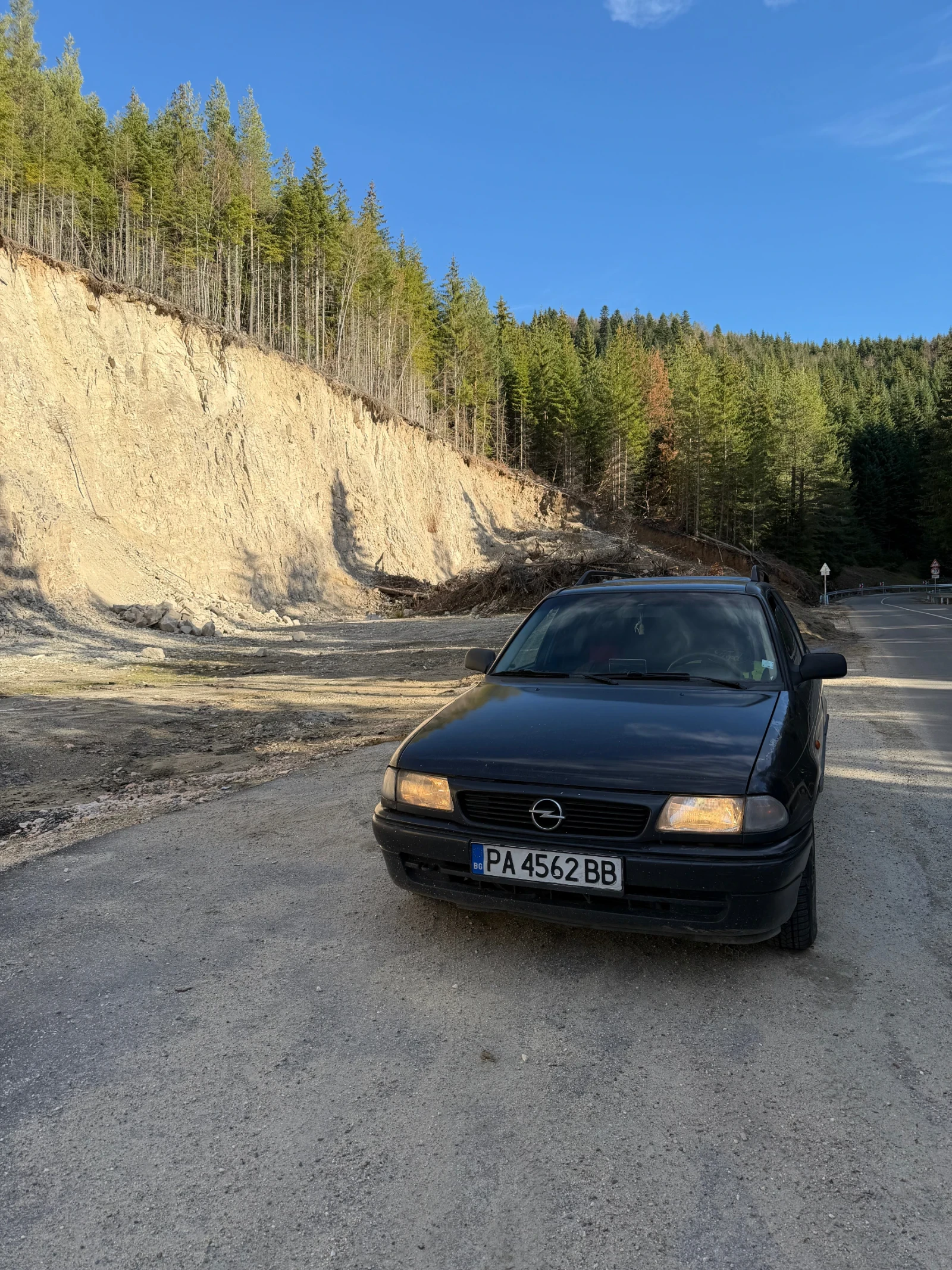 Opel Astra, снимка 4 - Автомобили и джипове - 56644601
