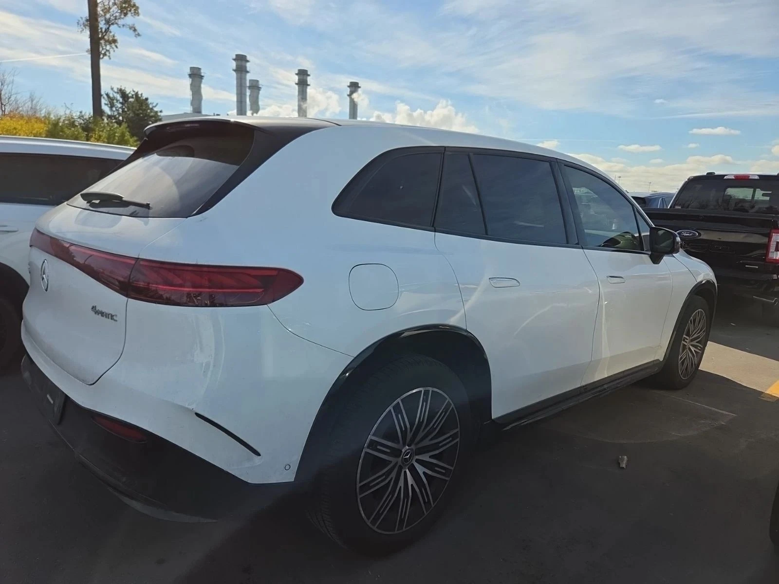 Mercedes-Benz EQS, снимка 3 - Автомобили и джипове - 56727459