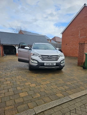     Hyundai Santa fe Premium CRDI AUTO 4WD