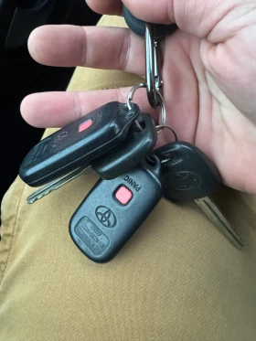 Toyota Highlander Limited  - 3000 € / 5867.49 лв. - 82535293 9