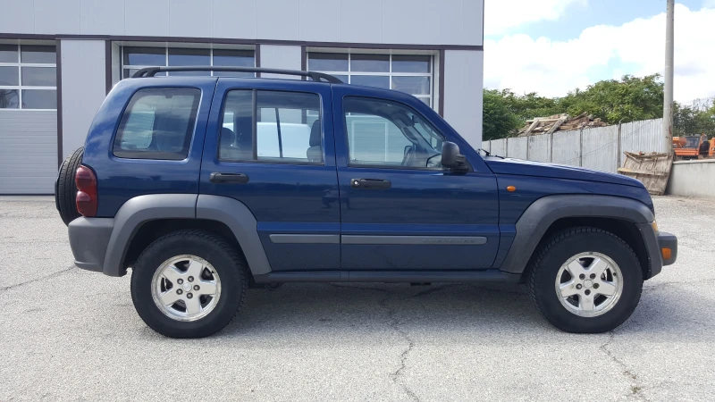 Jeep Cherokee CRD, снимка 2 - Автомобили и джипове - 47758078