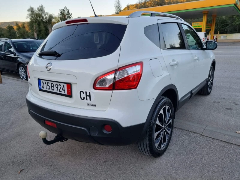 Nissan Qashqai 2.0i ШВЕЙЦАРИЯ, снимка 3 - Автомобили и джипове - 47426742