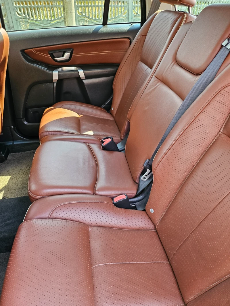 Volvo Xc90, снимка 6 - Автомобили и джипове - 51926635