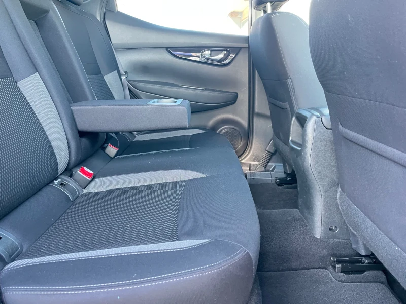 Nissan Qashqai 1.3 140к.с евро6D, 133000km!!!, снимка 12 - Автомобили и джипове - 52743953