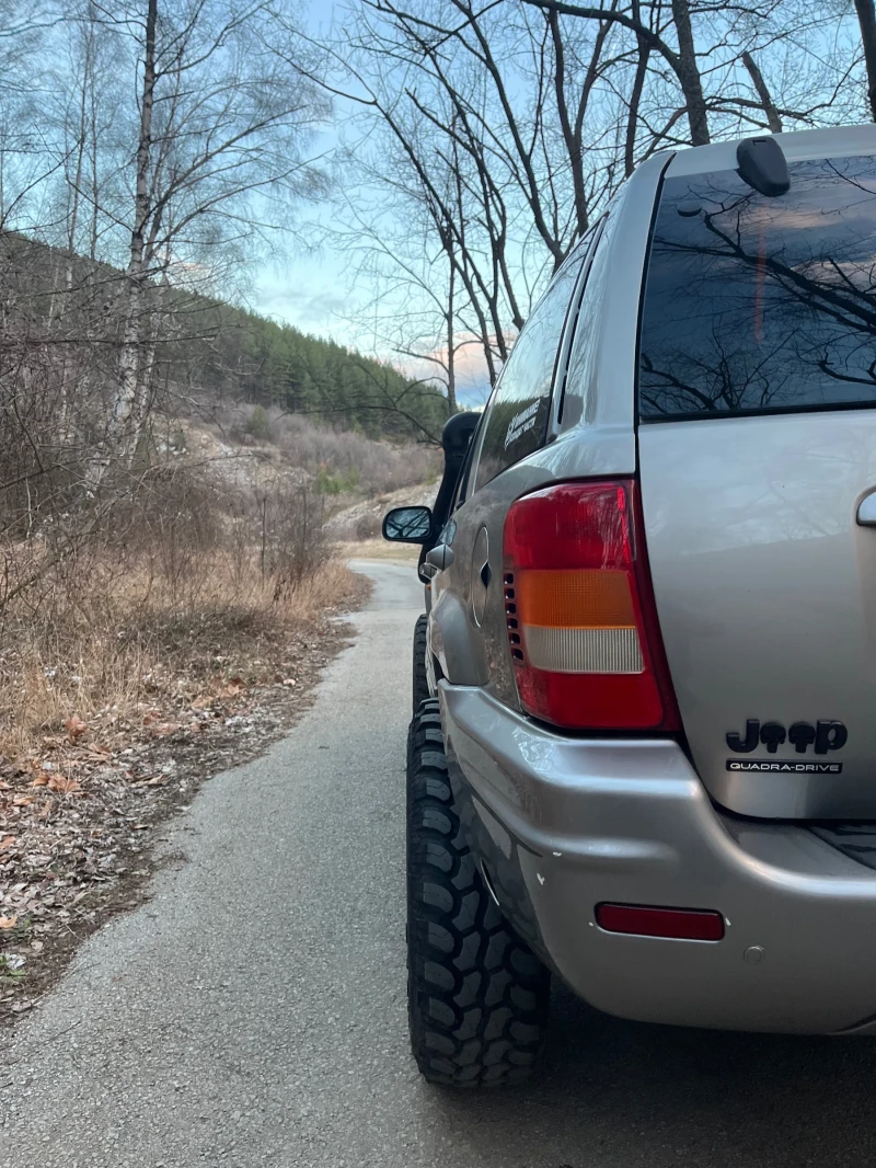 Jeep Grand cherokee, снимка 9 - Автомобили и джипове - 52957210