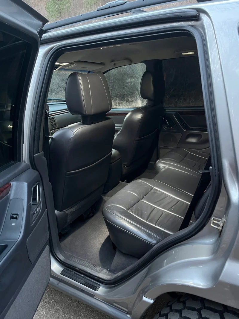 Jeep Grand cherokee, снимка 12 - Автомобили и джипове - 52957210