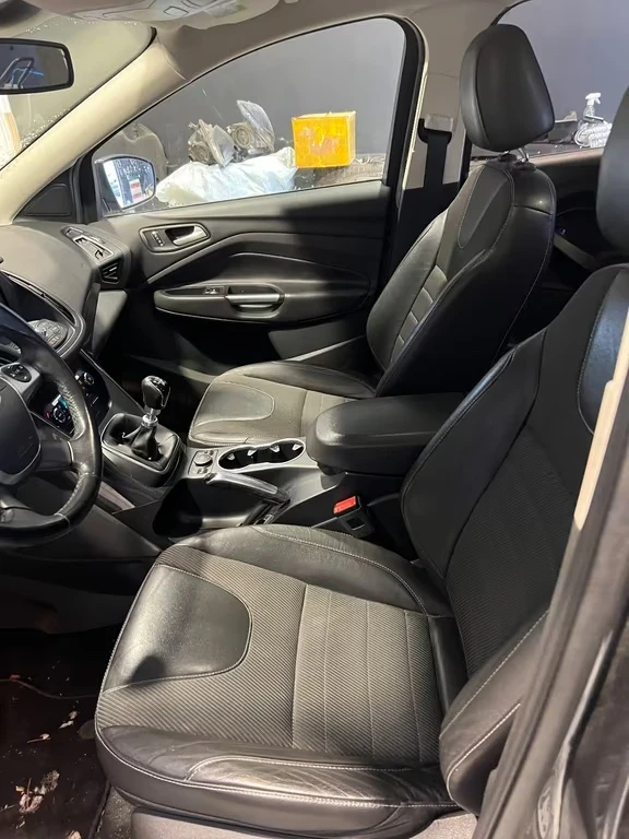 Ford Kuga 1.5benzin Titanium 150ps, снимка 7 - Автомобили и джипове - 53080903