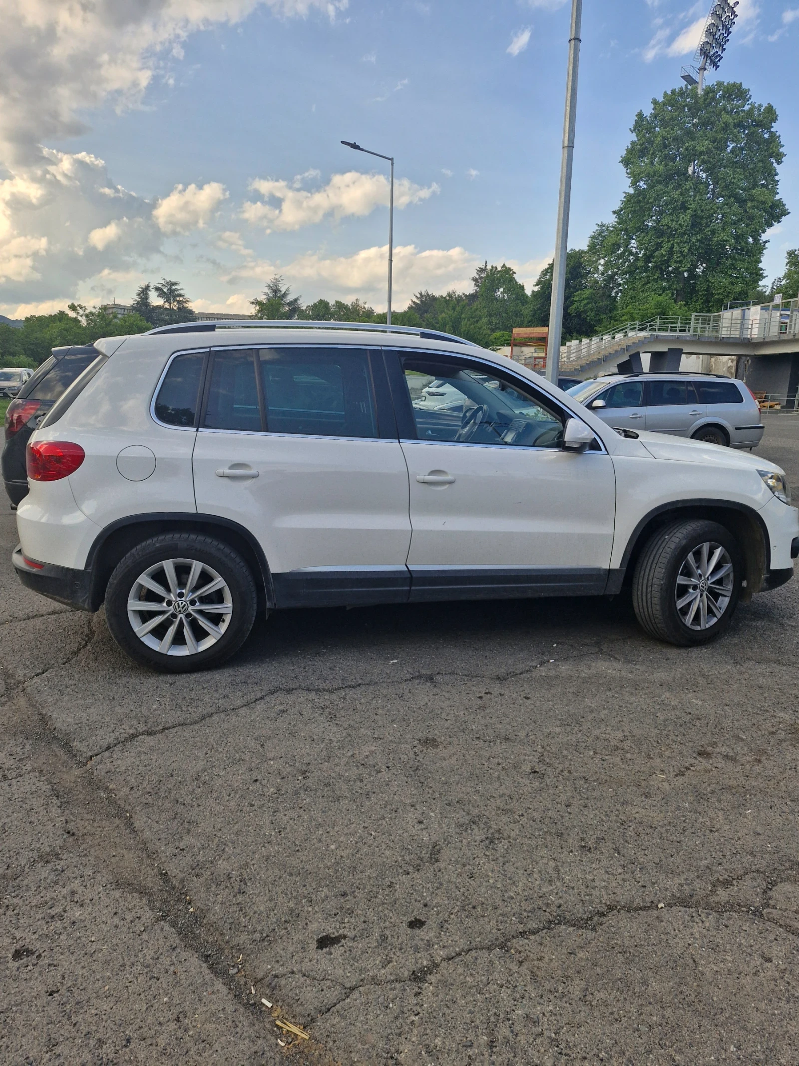 VW Tiguan  - изображение 2