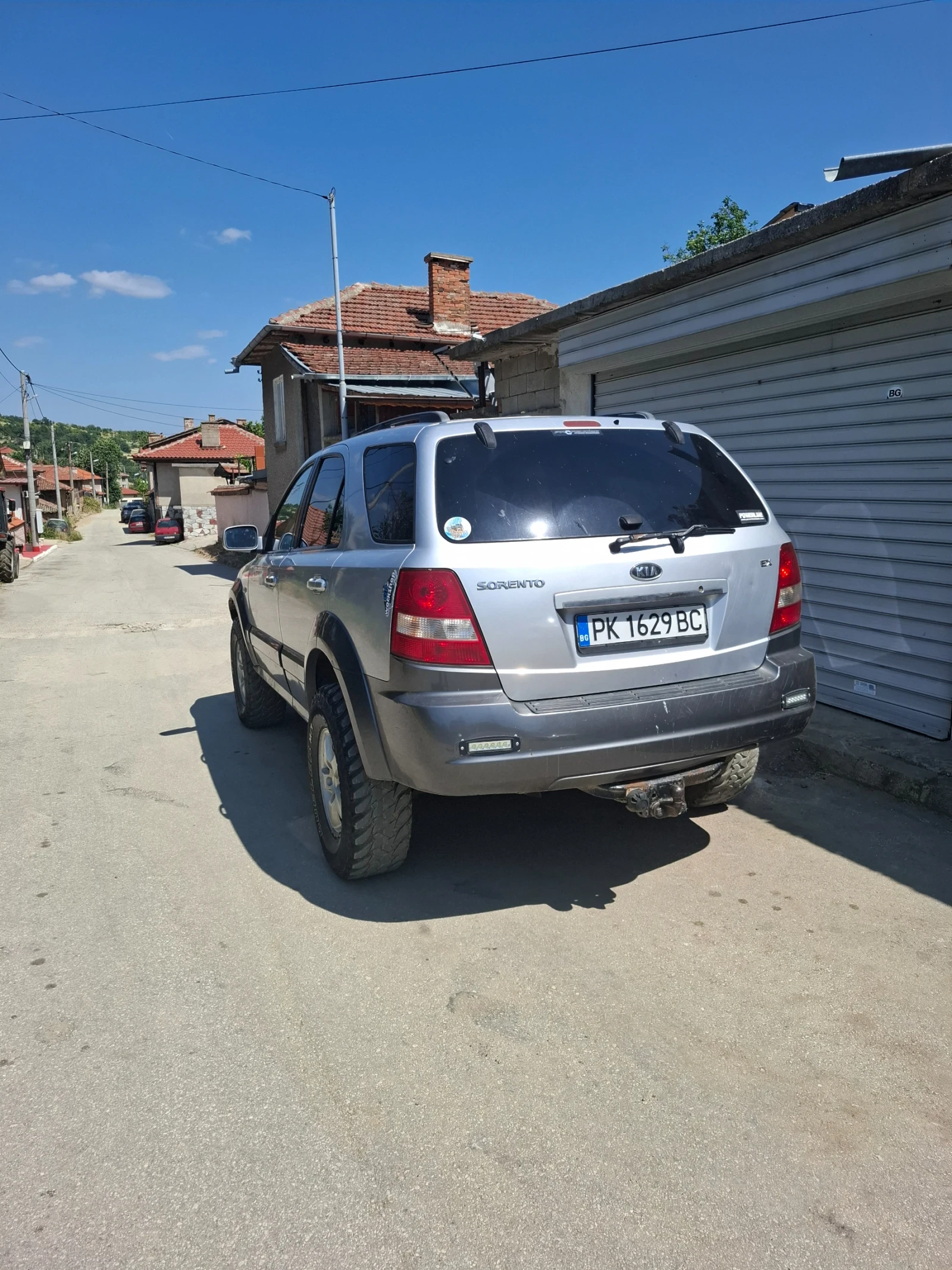 Kia Sorento 2.5 140 повдигнат  и лебедка  - изображение 3