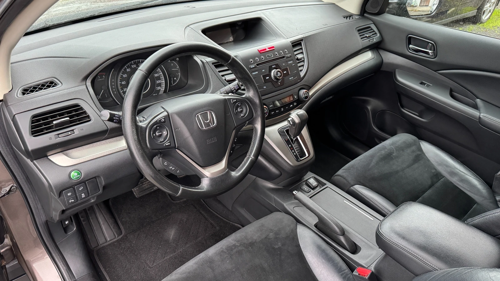 Honda Cr-v 2.2d 4X4 Автоматик! Камера, PDC, Xenon, LED - изображение 10