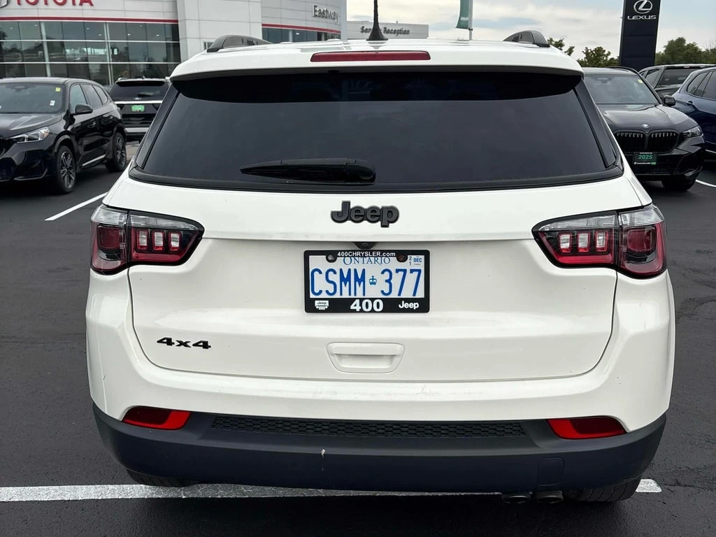 Jeep Compass * Upland Edition * CARFAX * ЦЕНА ДО БГ - изображение 4