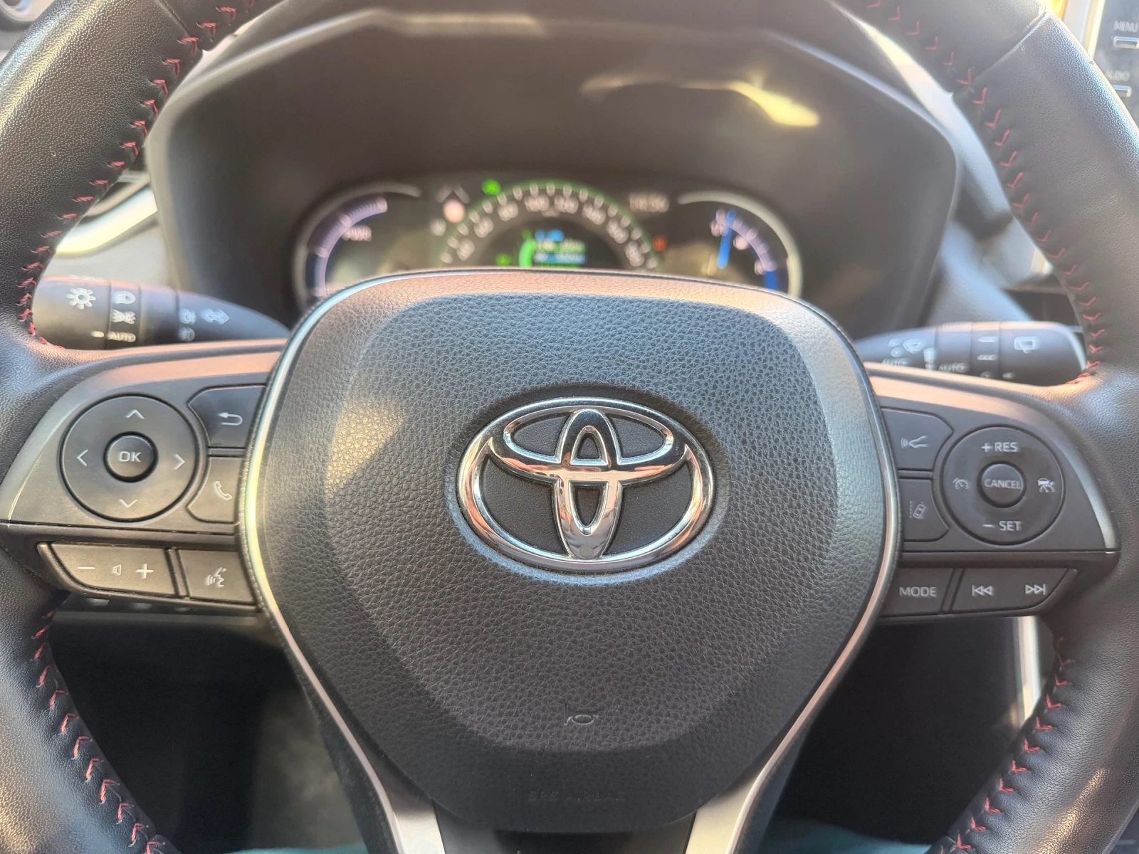 Toyota Rav4 2.5 Plug in 4x4, снимка 14 - Автомобили и джипове - 53939402