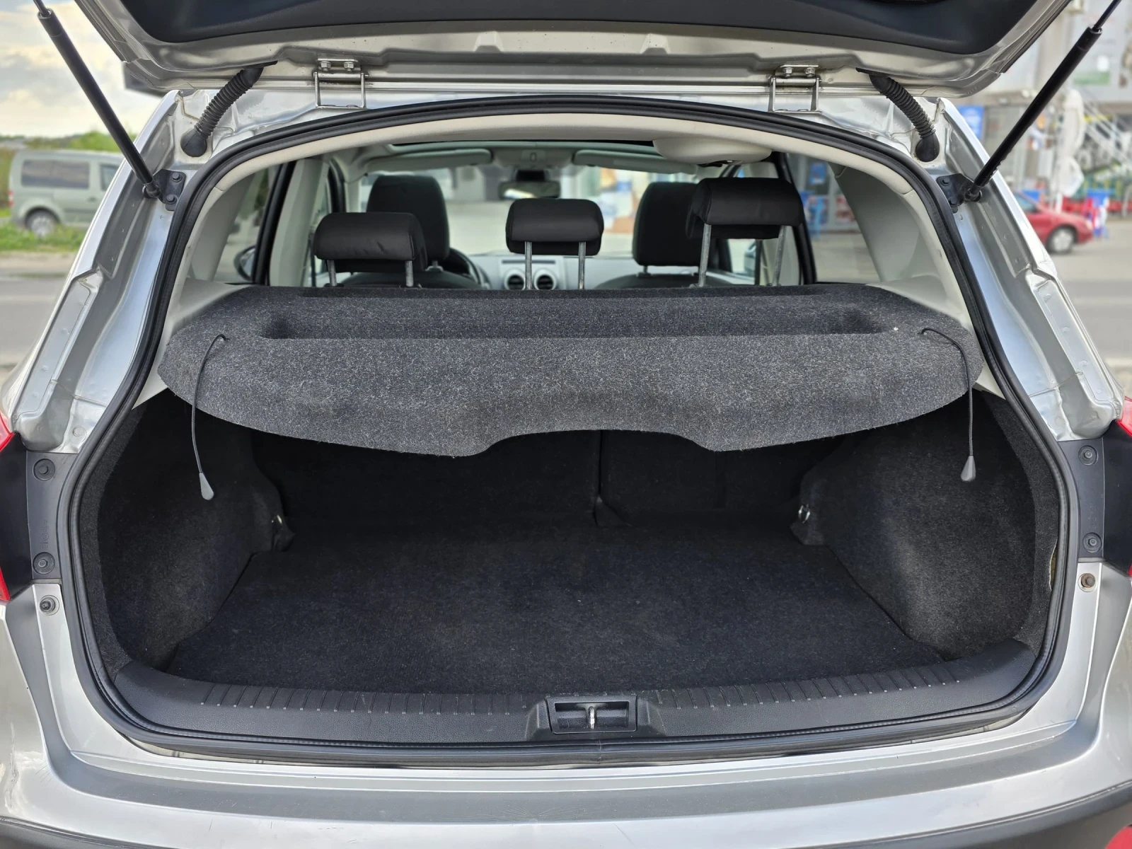 Nissan Qashqai 1.5 dci 110 k.c. N-Tec �������� ������ | Mobile.bg � ����������� 11