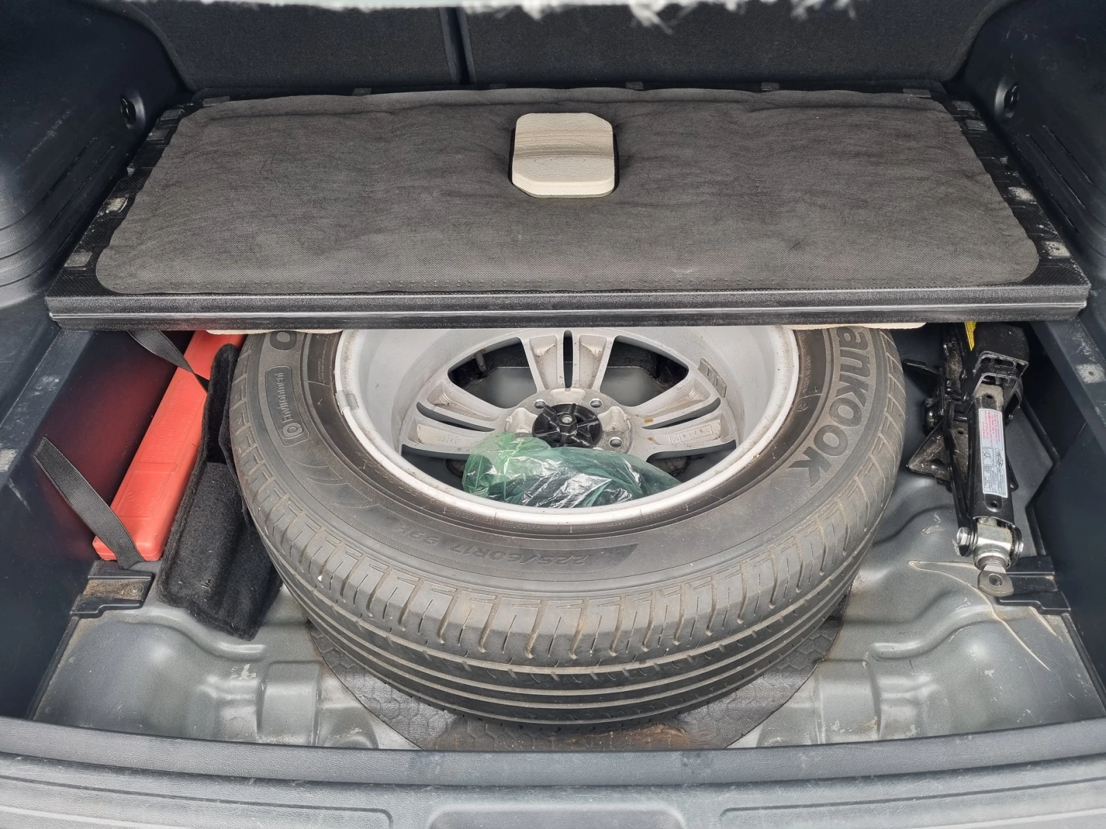 Hyundai IX35 1.6GDI, 135 hp, снимка 9 - Автомобили и джипове - 54685688