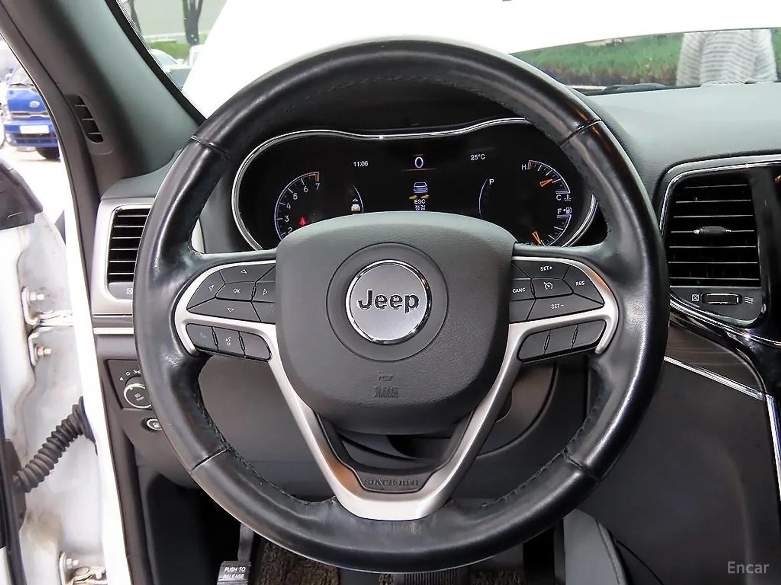 Jeep Grand cherokee 3.6PENSTAR* UNIKAT!!!, снимка 8 - Автомобили и джипове - 55175308