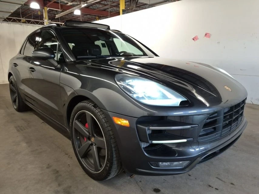 Porsche Macan TURBO* Pano* Bose* Back cam* Обдух* 2ключа* , снимка 2 - Автомобили и джипове - 55283791