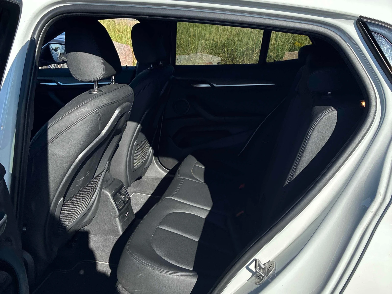 BMW X2 * xDrive28i * АВТОКРЕДИТ БЕЗ ПЪРВОНАЧАЛНА ВНОСКА, снимка 13 - Автомобили и джипове - 55926348