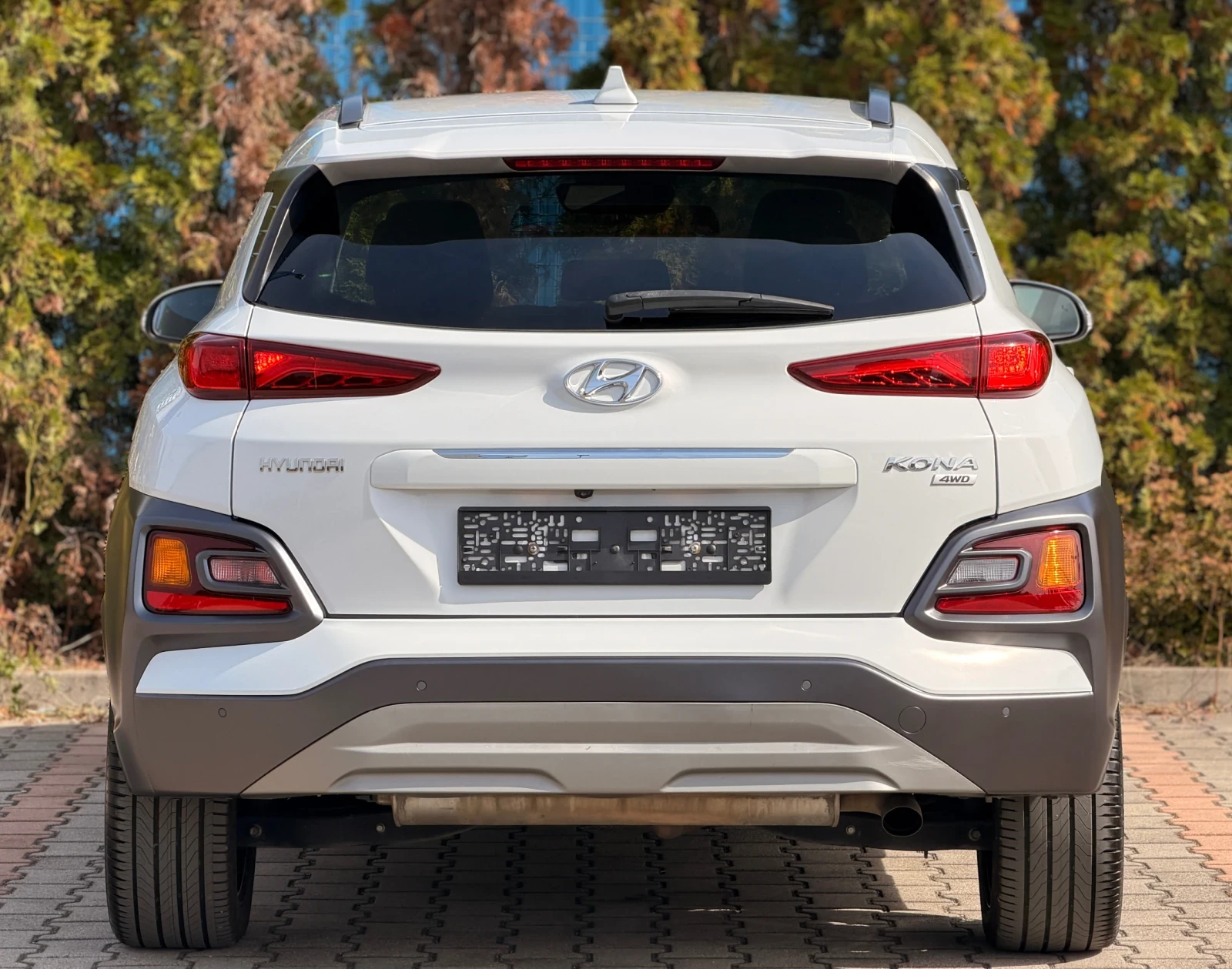 Hyundai Kona 1.6i-AWD-4X4-KEYLESS-HEAD UP-�������-���������-FUL | Mobile.bg � ����������� 4