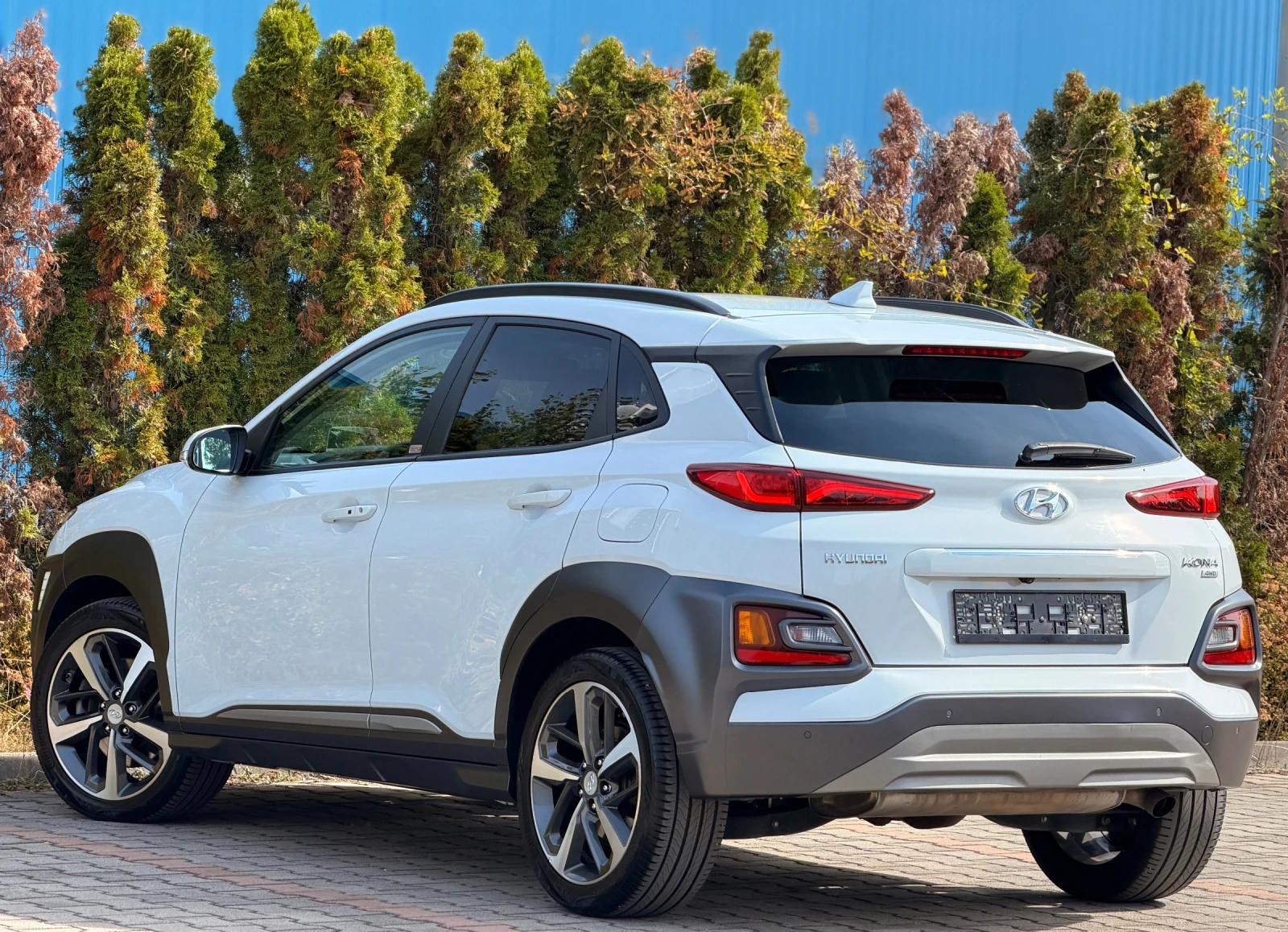 Hyundai Kona 1.6i-AWD-4X4-KEYLESS-HEAD UP-�������-���������-FUL | Mobile.bg � ����������� 3