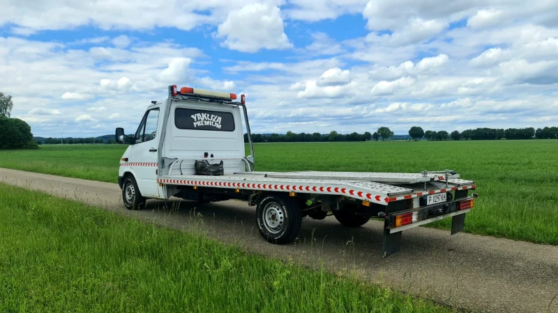 Mercedes-Benz Sprinter 311 СПЕЦИАЛЕН, ПЪТНА ПОМОЩ, РЕГИСТРИРАН, ОБСЛУЖЕН!!!, снимка 4 - Бусове и автобуси - 47801711