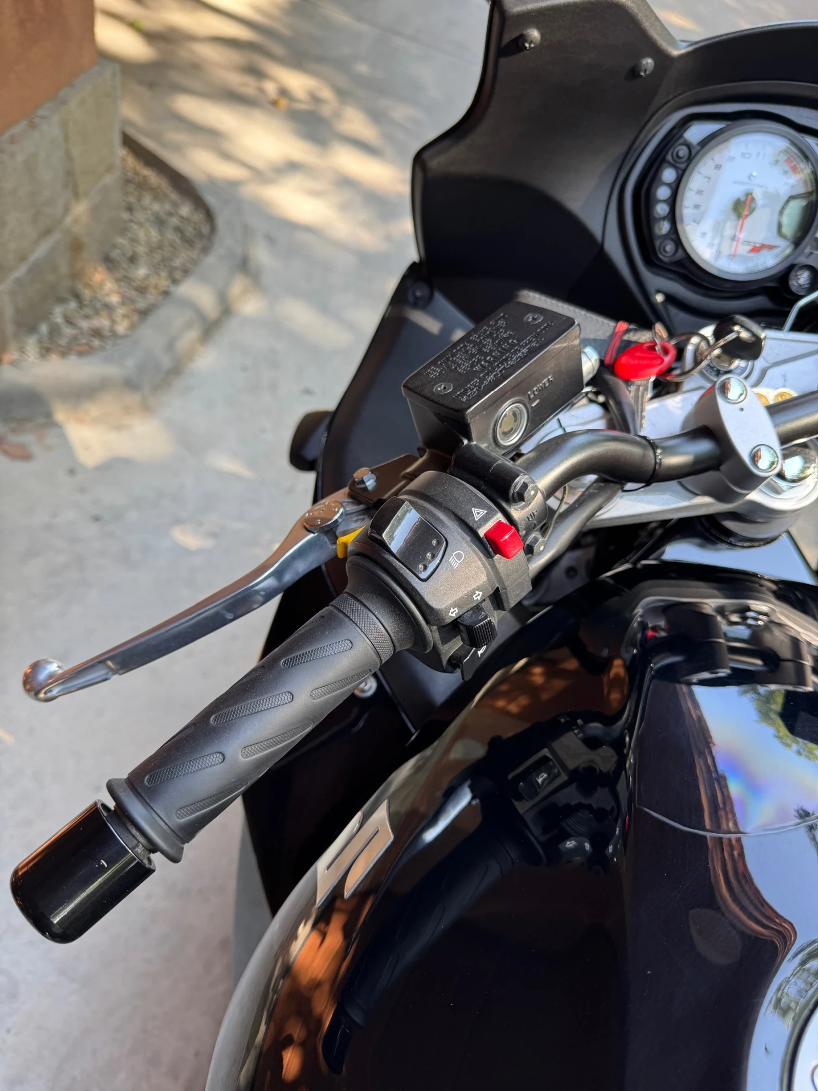 Suzuki Bandit GSX 650F - изображение 6