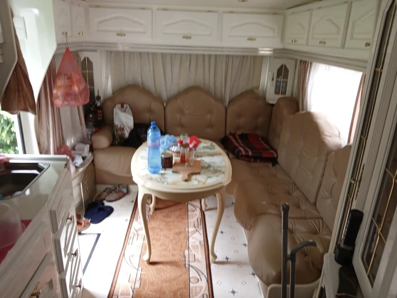 Каравана Weinsberg, снимка 10 - Каравани и кемпери - 51674237