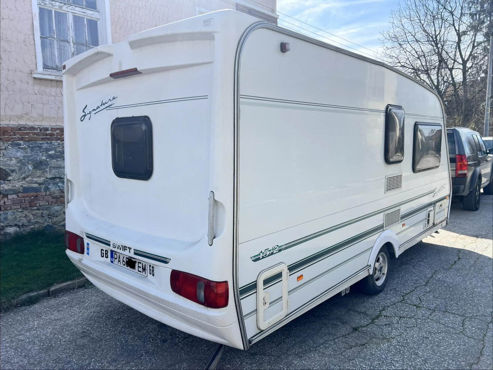 Каравана Други Swift bg-регистрирана