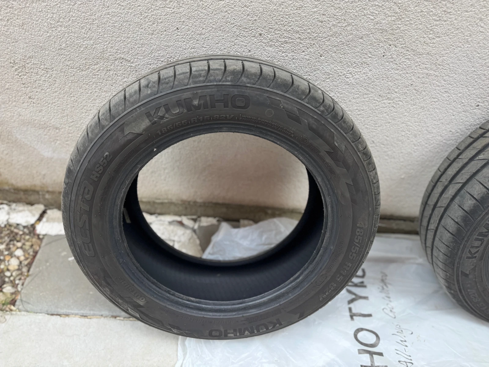 Гуми Летни 185/55R15, снимка 2 - Гуми и джанти - 53728189