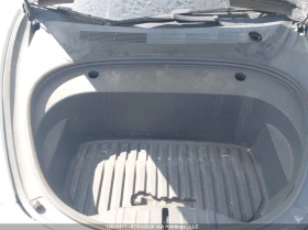Tesla Model 3 Long Range 4x4 Facelift, снимка 12