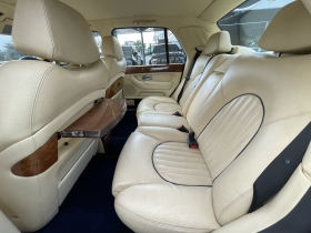Bentley Arnage 4.4 V8, снимка 14 - Автомобили и джипове - 38093773